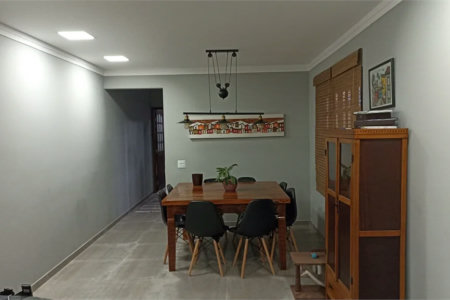 OPORTUNIDADE: SOBRADO REFORMADO NA GRANJA VIANA – AO LADO DO COLÉGIO ADVENTISTA