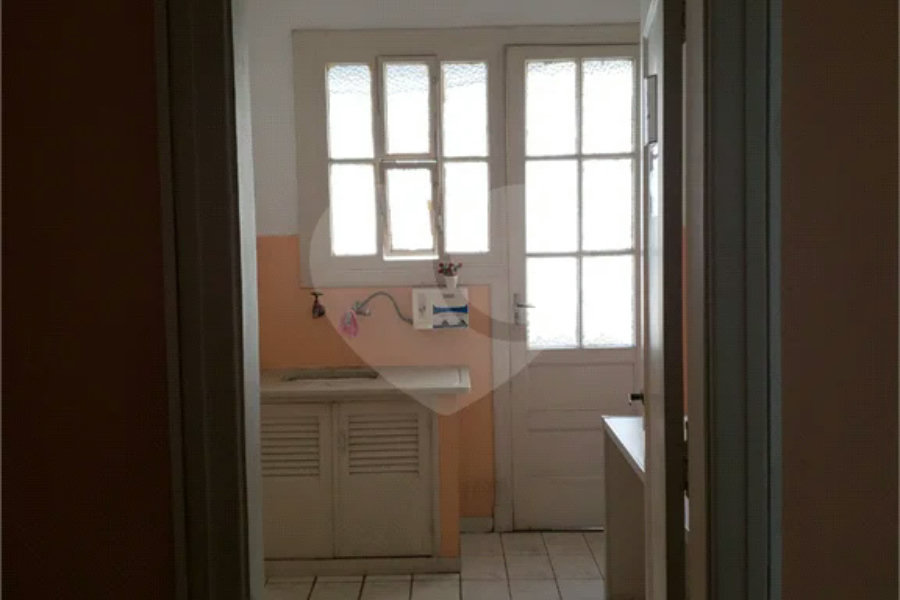 Apartamento de 80m2 à venda com 2 dormitórios e terraço no Centro