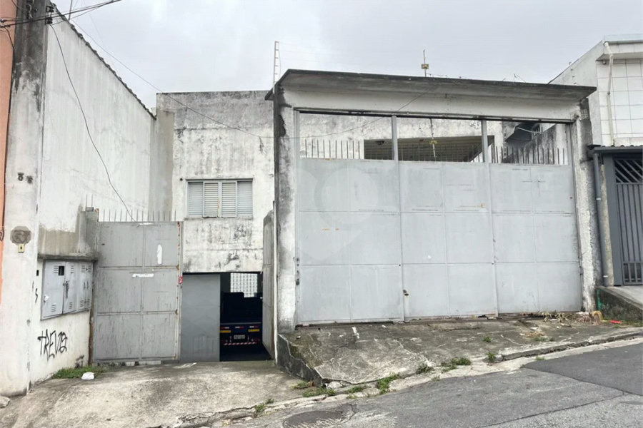 Depósito/Galpão Comercial à Venda – Cidade Domitila, São Paulo/SP