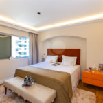 Apartamento para venda em Moema com 185m², 3 dormitórios sendo 1 suíte e 1 vaga