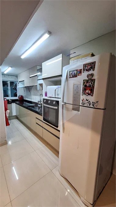Casa de 2 quartos em Rua Orange, Vila Luzita, Santo André - Venda!