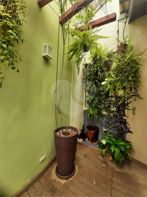Casa térrea assobradada em rua fechada no Mandaqui - 3 quartos, 1 suite, 3 vagas