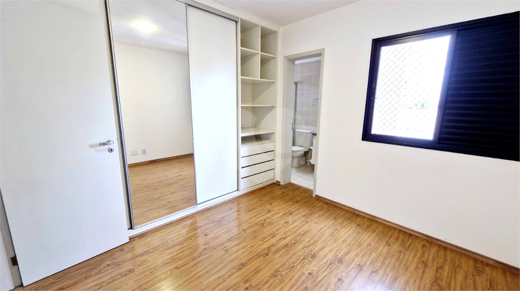 Apartamento à venda com 4 quartos, sendo 2 suítes, em Brooklin, São Paulo, SP