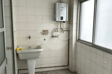 Amplo e Clássico: Apartamento de 90 m² em Higienópolis!