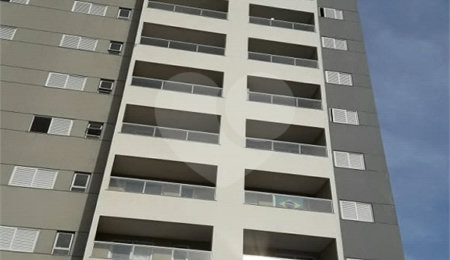 Apartamento à venda com 1 suíte em Jardim Macarengo, São Carlos, SP