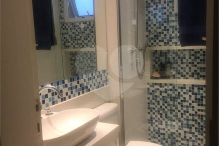 Apartamento à venda com 3 suítes em Vila Bertioga, São Paulo, SP