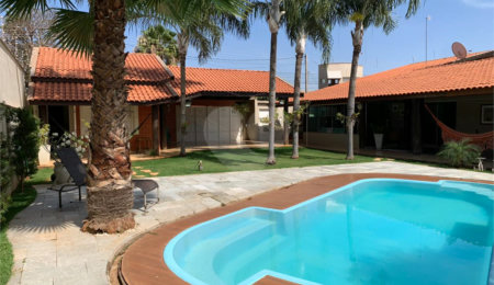 Casa à venda com 4 quartos, sendo 3 suítes,  em Santos Dumont, Três Lagoas, MS