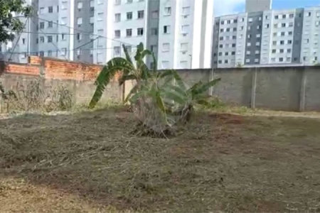 Terreno com 2.088,00 m² .