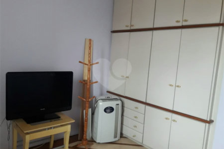 Apartamento com 136m² , 3 dormitórios , sendo 1 suíte , 2 vagas , à venda na Vila Prudente.