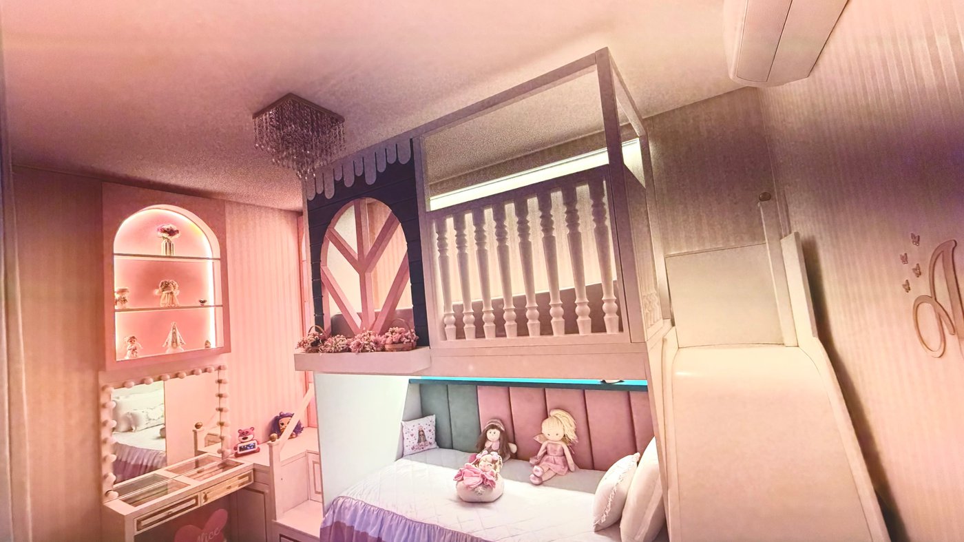 Casa de Alto Padrão à venda com 4 quartos, sendo 1 suíte, em condomínio, Cotia - SP
