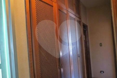 Casa Térrea c/Subsolo na Saúde c/300m2 4Quartos/2 Suítes/15 Vagas