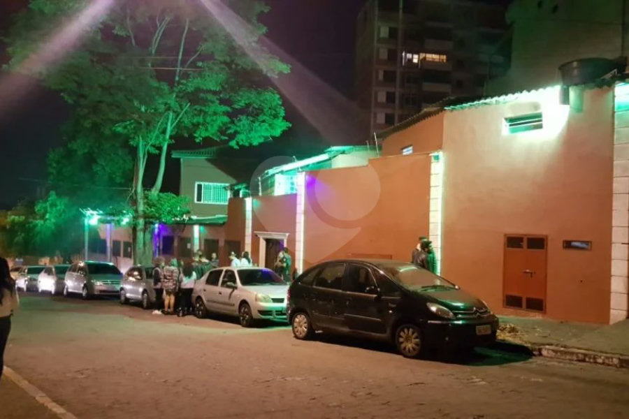 sobrado comercial, no bairro Jardim São Paulo - São Paulo/Sp