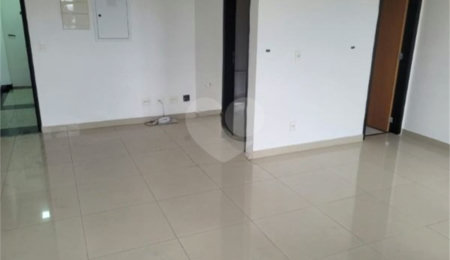 Sala à venda em Penha de França, São Paulo, SP
