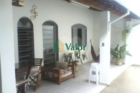 Casa Residencial Portal do Sol á venda.