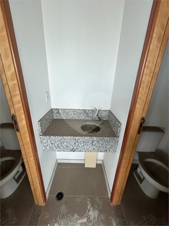 Oportunidade! Sala Comercial de 74m² com Estrutura Completa
