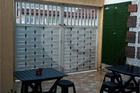 Sobrado á venda - Praia Grande