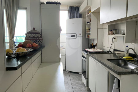 Apartamento á venda - Parque Bristol
