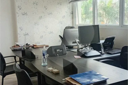 SALA COMERCIAL MOBILIADA PARA LOCAÇÃO NO DOMO BUSINESS | 39 m² | CENTRO – SÃO BERNARDO DO CAMPO/SP