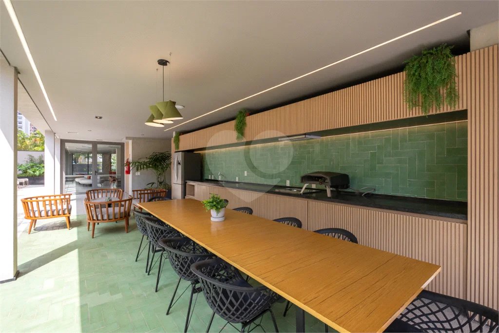 Apartamento à venda com 1 quarto em Moema, São Paulo, SP