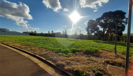 Terreno à venda no condomínio Damha Golf, São Carlos - SP
