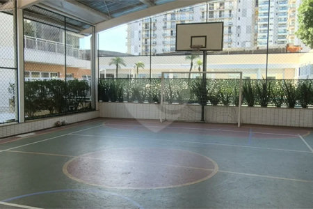 Apartamento à venda com 3 quartos, sendo 1 suíte, em Alto da Boa Vista, São Paulo, SP