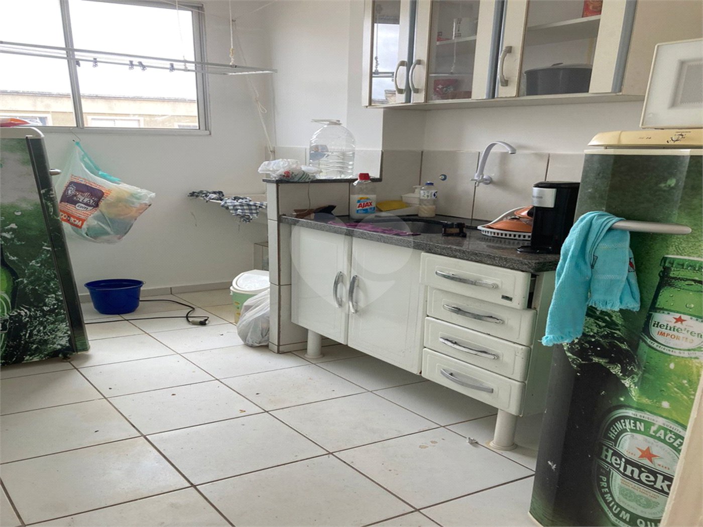 Apartamento à venda com 3 quartos, sendo 1 suíte - no condomínio Carlos Magno, São Carlos - SP