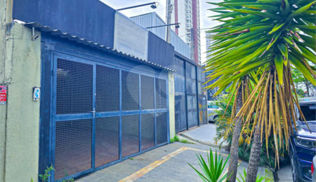 Casa à venda ou para alugar com 2 quartos, sendo 1 suíte, em Barra Funda, São Paulo, SP
