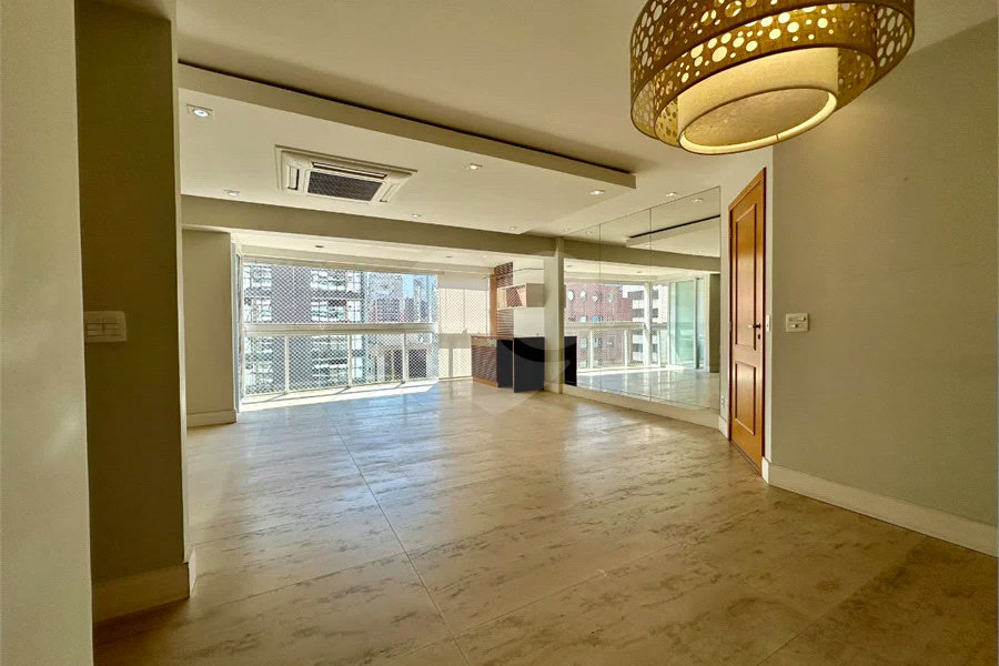 Apartamento para Locação na Vila Olímpia | 126 m² | 3 Suítes | 3 Vagas