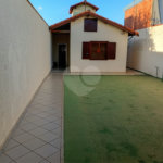 Casa térrea com edícula, com 4 dormitórios à venda no Condomínio Residencial Parque Taquaral em Piracicaba/SP.