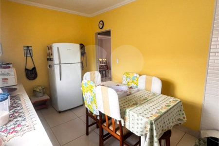 Ótima Casa à Venda – Avenida Salinas São José dos Campos