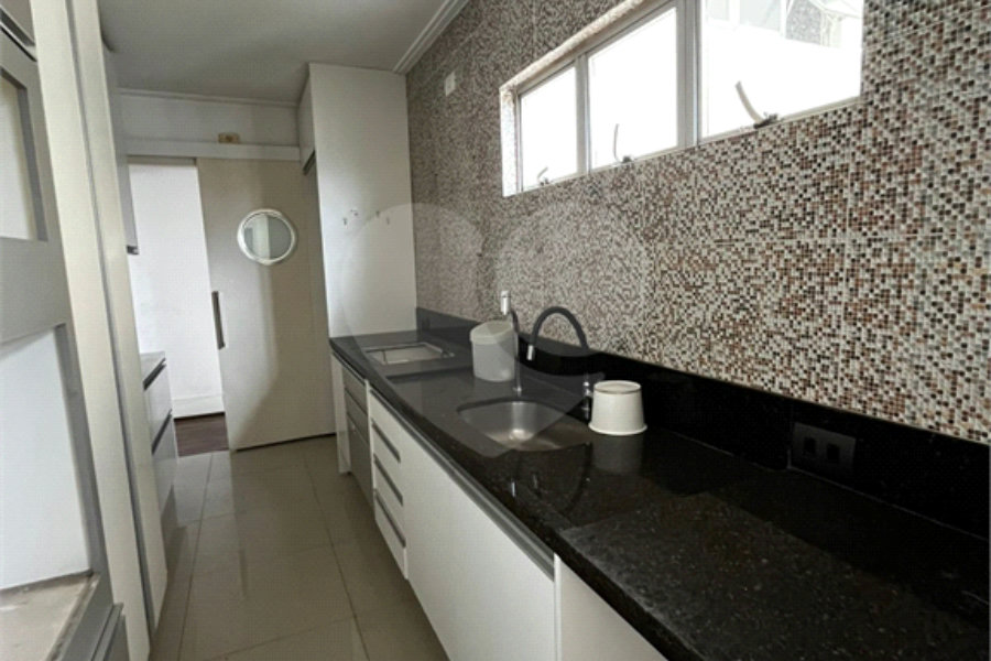 Apartamento com 86m² - 1 vaga - 3 dormts - a 1 km do metro Vila Madalena!