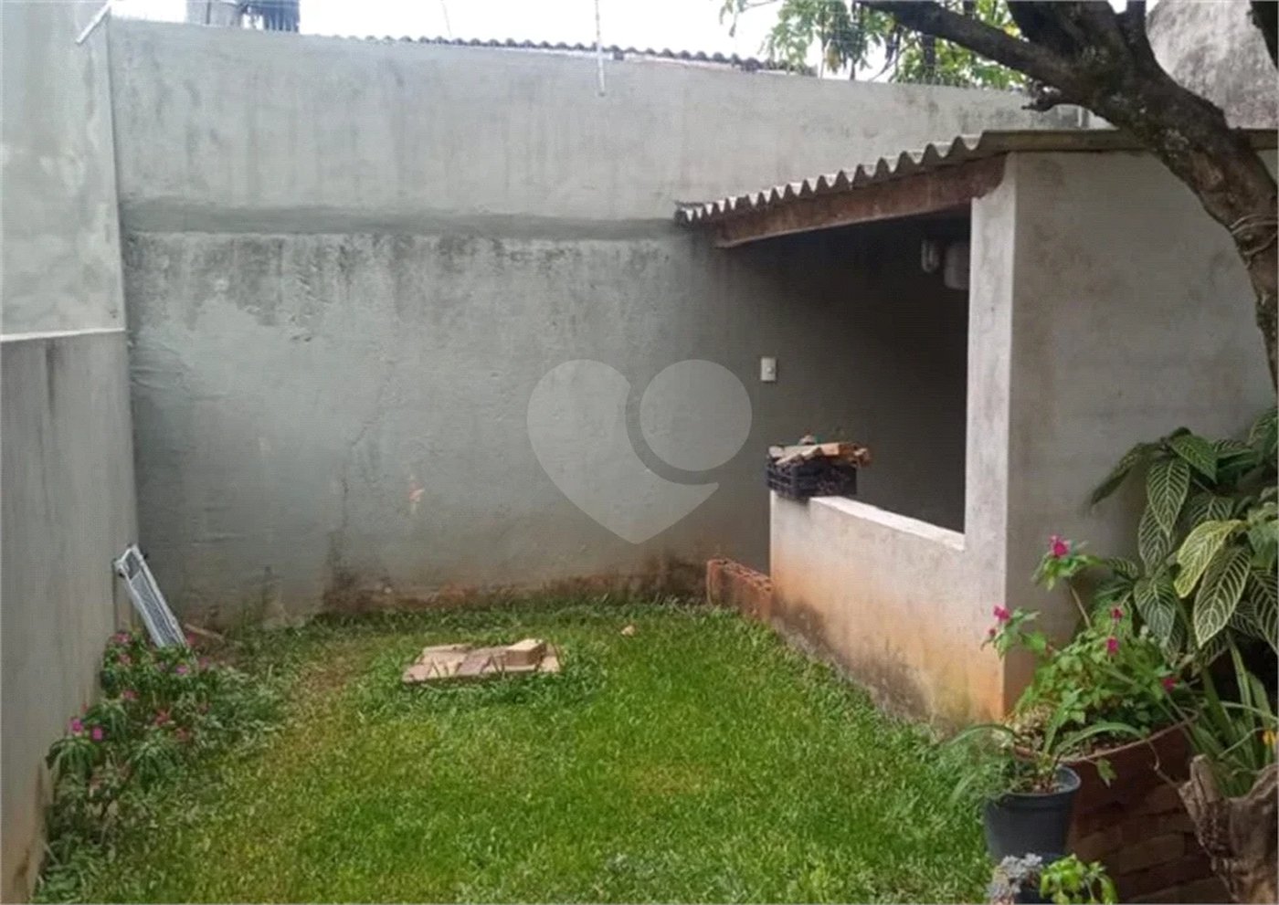 TERRENO PLANO COM ÓTIMA LOCALIZAÇÃO IDEAL PARA CONSTRUTOR