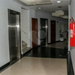 Apartamento à venda no bairro Barra Funda.
