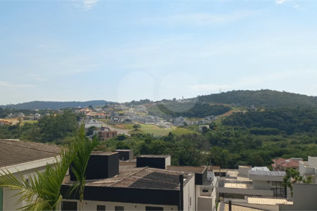 Casa à venda com 3 suítes em Santa Isabel, Louveira, SP
