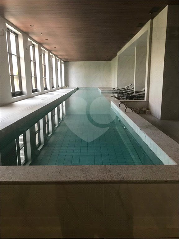 Magnífico apartamento novo (no contra-piso) à venda na Chácara Klabin com 144 m² e 3 suítes.