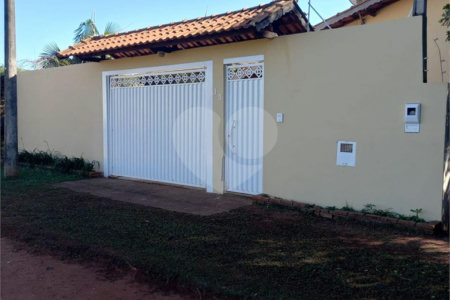 Chácara á venda de 600m2, em Portal do Vale- Água Vermelha/SP