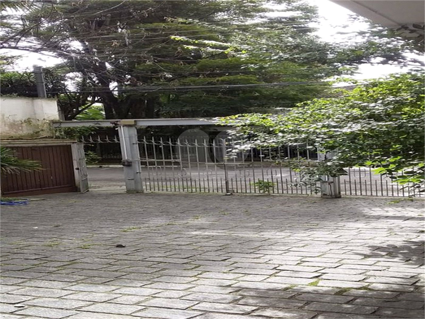 Casa Térrea à venda com 4 quartos, sendo 1 suíte, em Granja Julieta, São Paulo, SP