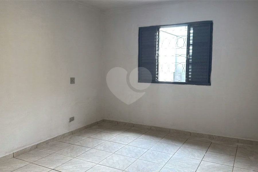 Casa a venda, composta por 2 casas separadas no Jaraguá em Piracicaba - SP.