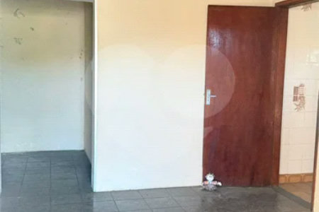 Casa para venda - 4 quartos - 3 banheiros - 382 m² - Vila Natal - Mogi das Cruzes/SP