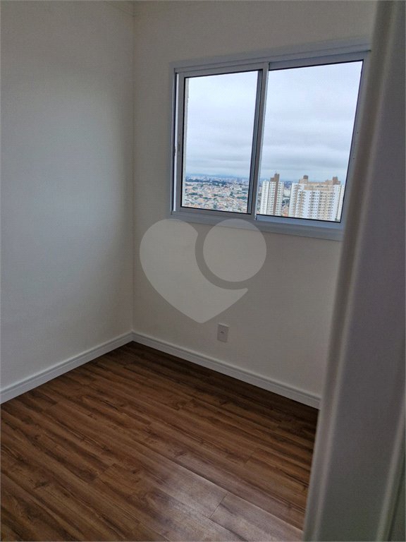 Apartamento com 39m², 2 quartos, sacada, 1 vaga de garagem, à venda em Sapopemba