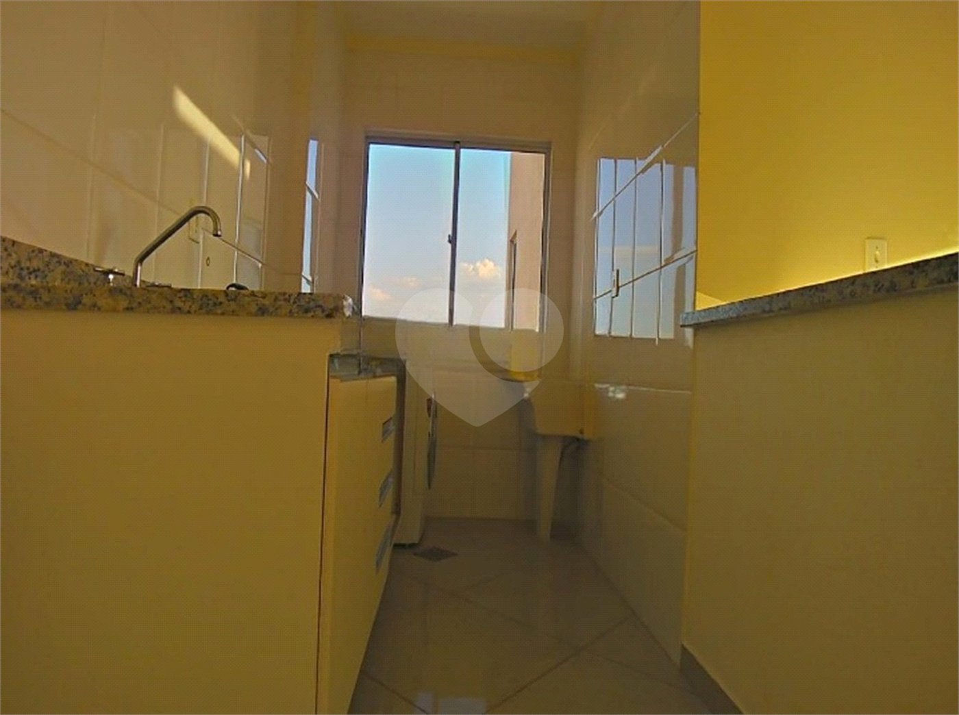 Apartamento no Condomínio Estilo Clube .