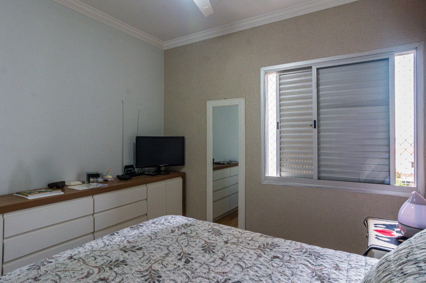 Apartamento à venda 115m² com 4 quartos, sendo 2 suítes, 2 vagas Jardim Bonfiglioli