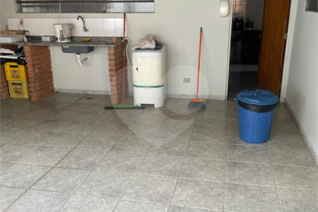 Casa à venda ou para alugar com 8 quartos em Chácara Santo Antônio, São Paulo, SP