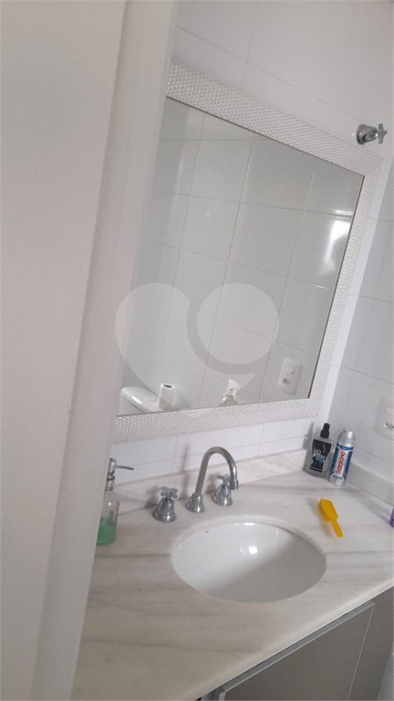 Apartamento na Mooca com 77m2 com 3 dormitórios sendo 1 suíte, 3 banheiros, 2 vagas de garagem
