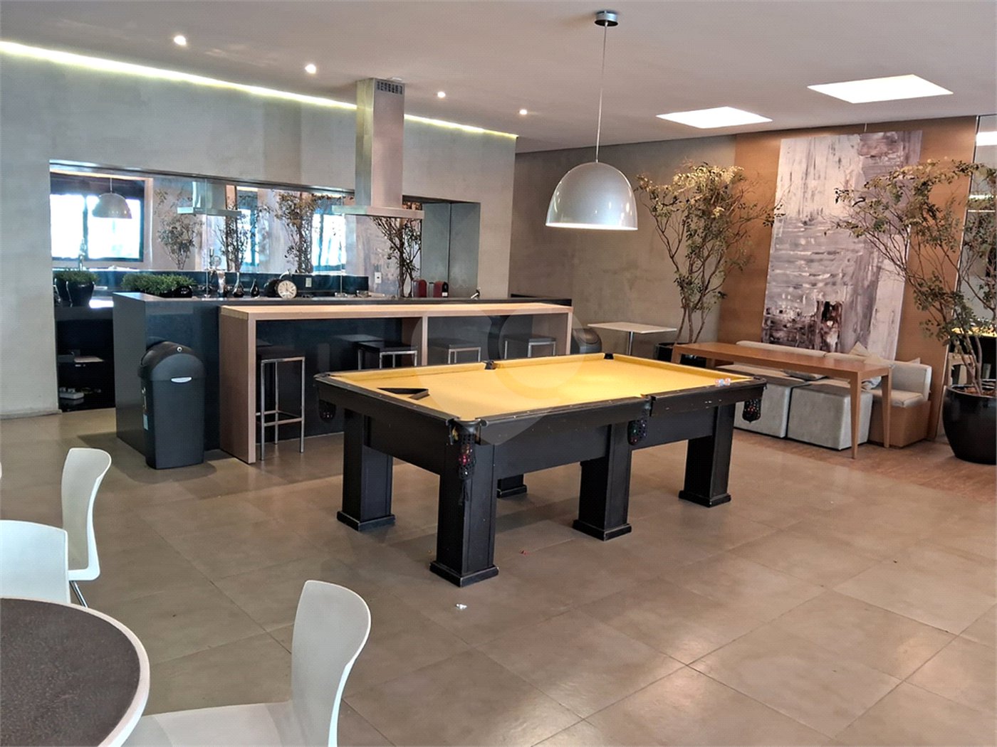 Apartamento à Venda na Bela Vista com 40 m2 de 1 Suíte em Andar Alto