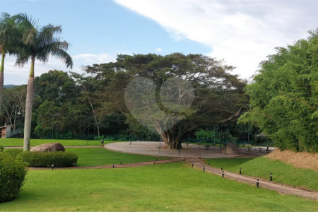 Casa Alto Padrão | 4 suites | Condominio Clube | Atibaia
