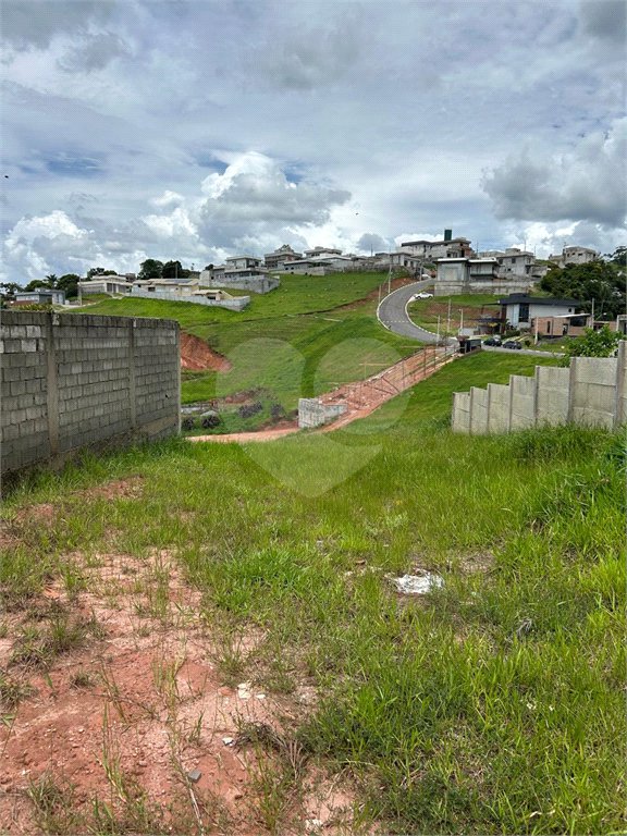 Terreno à venda no condomínio Altos da Floresta, Bom Jesus dos Perdões - SP