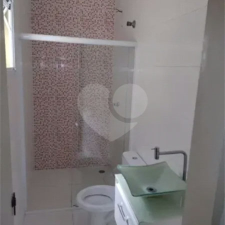 Sobrado à venda em Santo André , com 179m² , 2 dormitórios , sendo 1 suíte e 5 vagas.