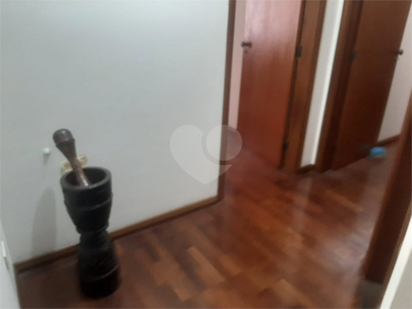 Bela casa com boa localização no bairro Portal do Sol