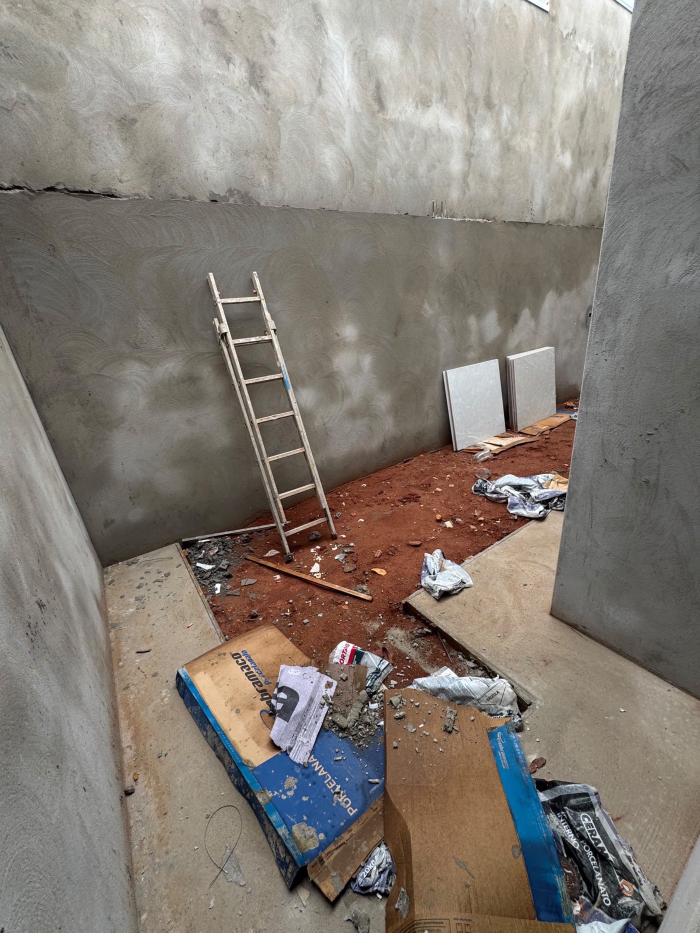 Casa à venda com 3 quartos, sendo 1 suíte,  em Jardim Alvorada, Três Lagoas, MS